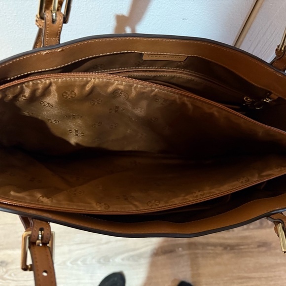 EUC Tory Burch Brown Leather Tote Sophisticated Everyday Style - Picture 4 of 10